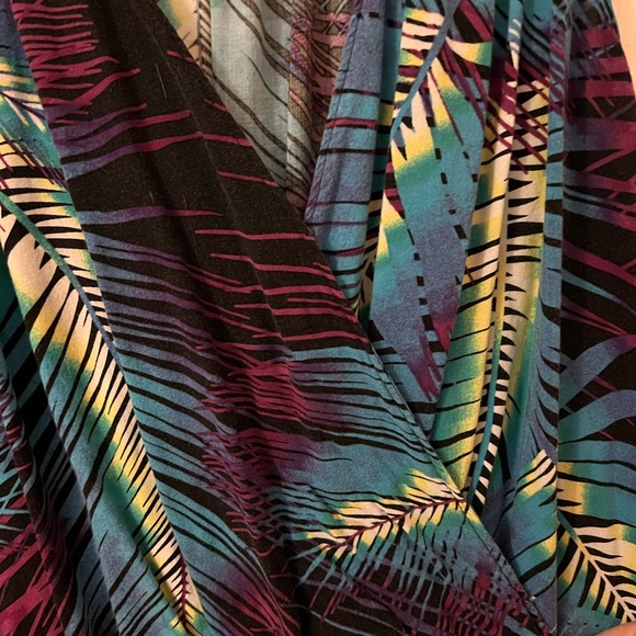 XL Bisou Bisou romper - Picture 4 of 5